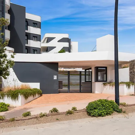 Casa Olivia Higueron West